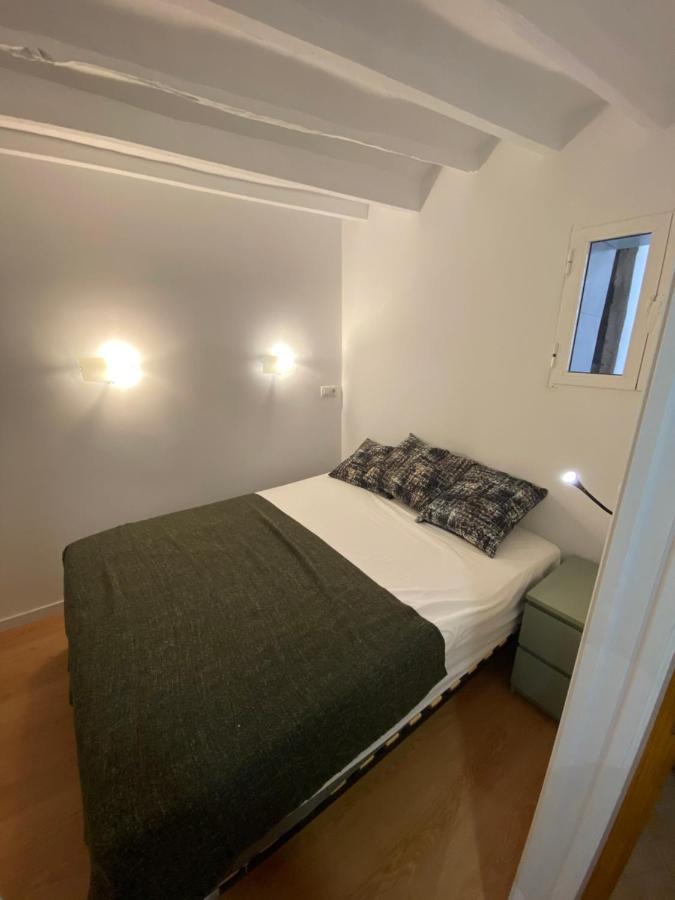 Pension Boutique Anne By Vive La Vila Вилахойоса Екстериор снимка