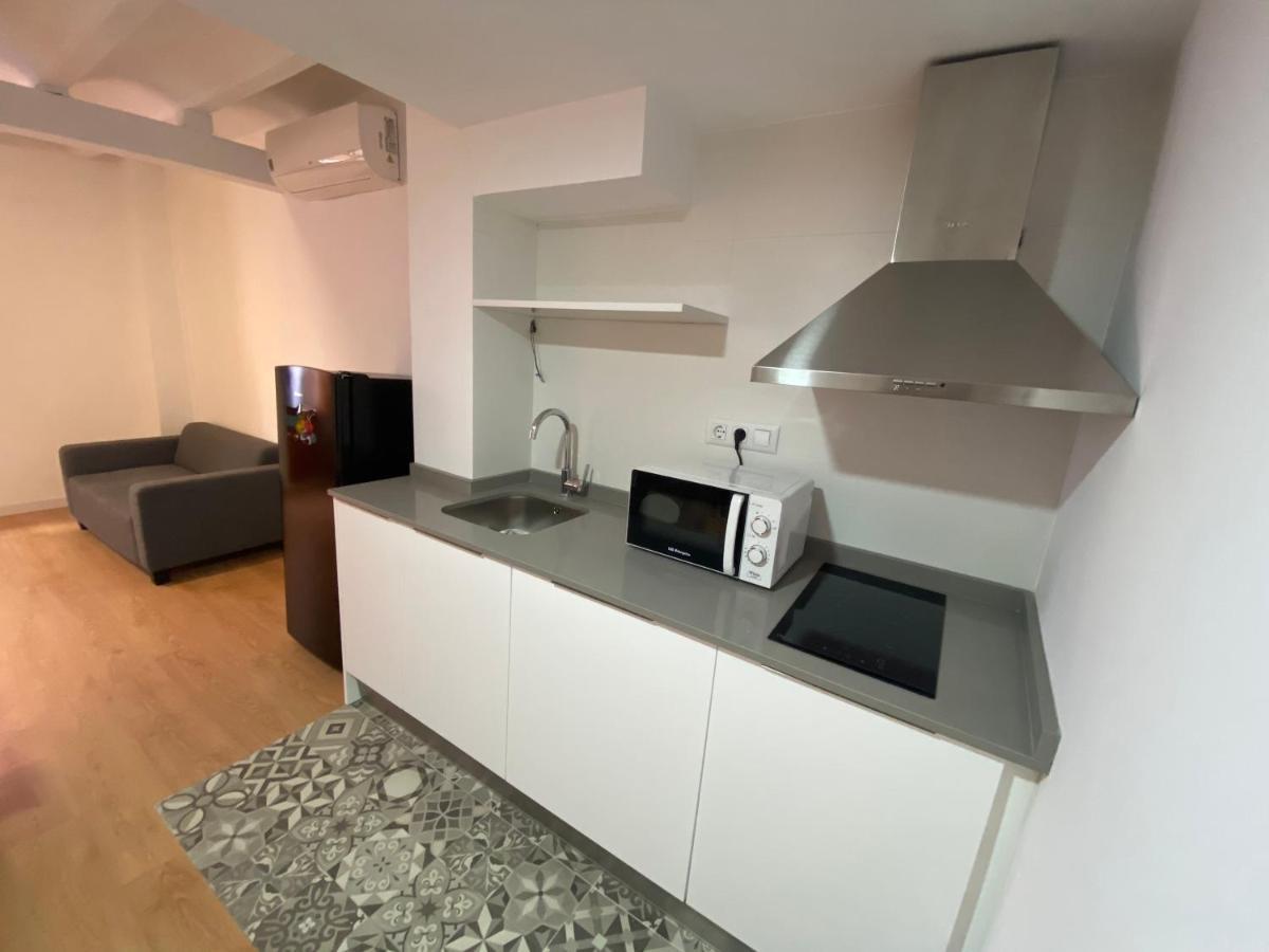 Pension Boutique Anne By Vive La Vila Вилахойоса Екстериор снимка