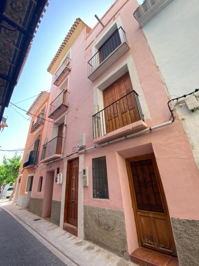 Pension Boutique Anne By Vive La Vila Вилахойоса Екстериор снимка