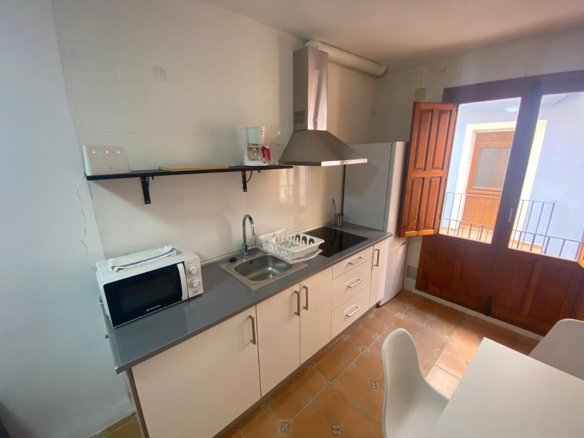 Pension Boutique Anne By Vive La Vila Вилахойоса Екстериор снимка
