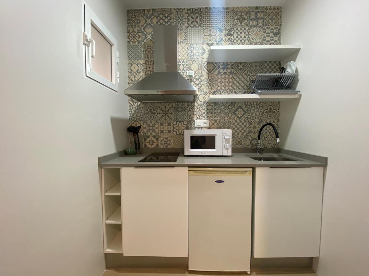 Pension Boutique Anne By Vive La Vila Вилахойоса Екстериор снимка
