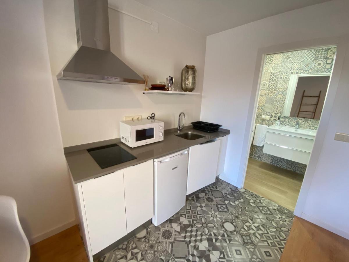 Pension Boutique Anne By Vive La Vila Вилахойоса Екстериор снимка