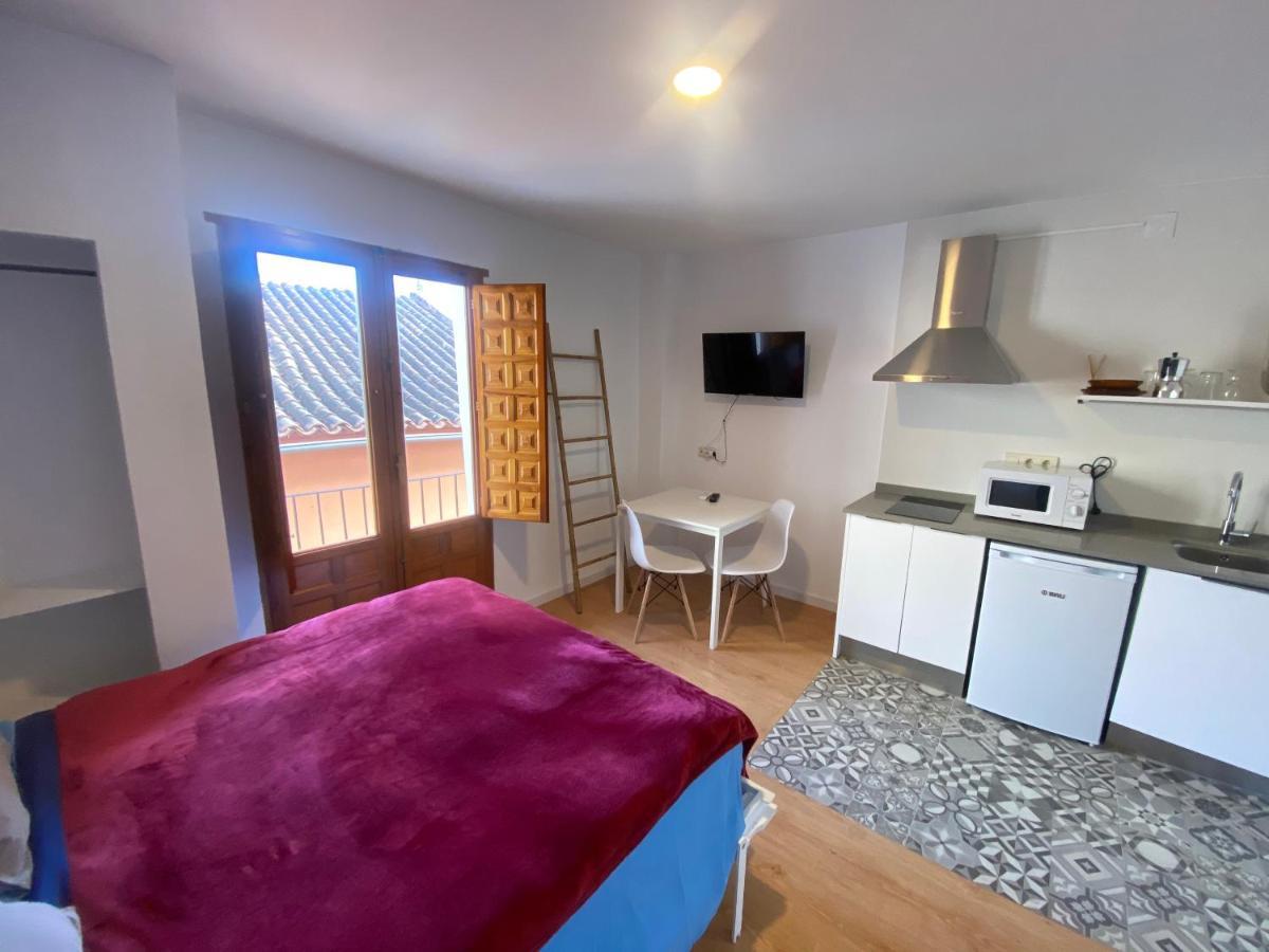 Pension Boutique Anne By Vive La Vila Вилахойоса Екстериор снимка