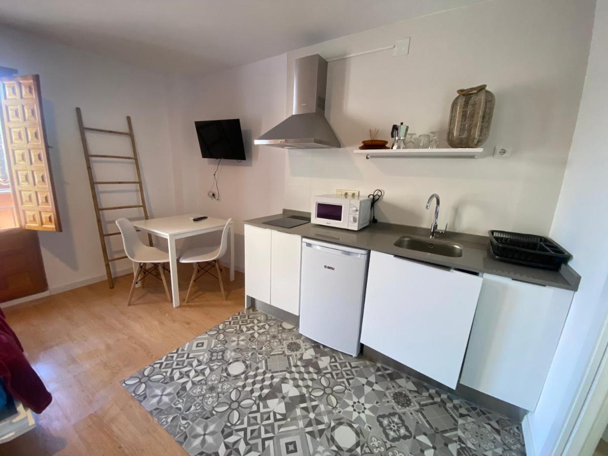 Pension Boutique Anne By Vive La Vila Вилахойоса Екстериор снимка